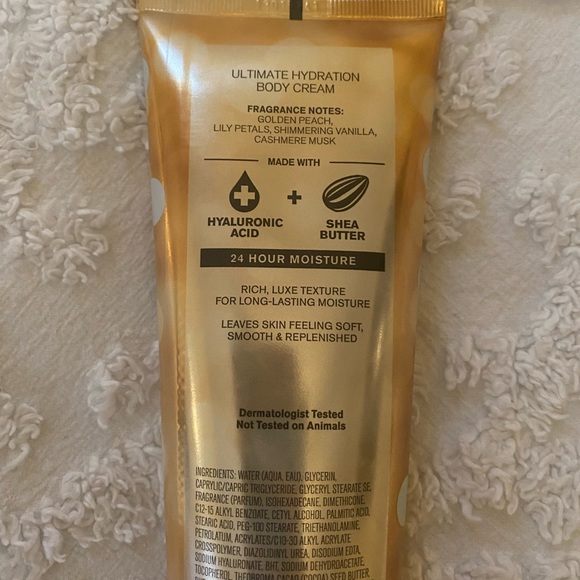 Bath and body works limited fragrance - Picture 2 of 2